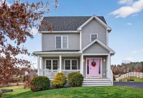 8 Castle Rock Drive Cumberland ME 04021