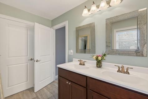 8 Castle Rock Drive Cumberland ME 04021