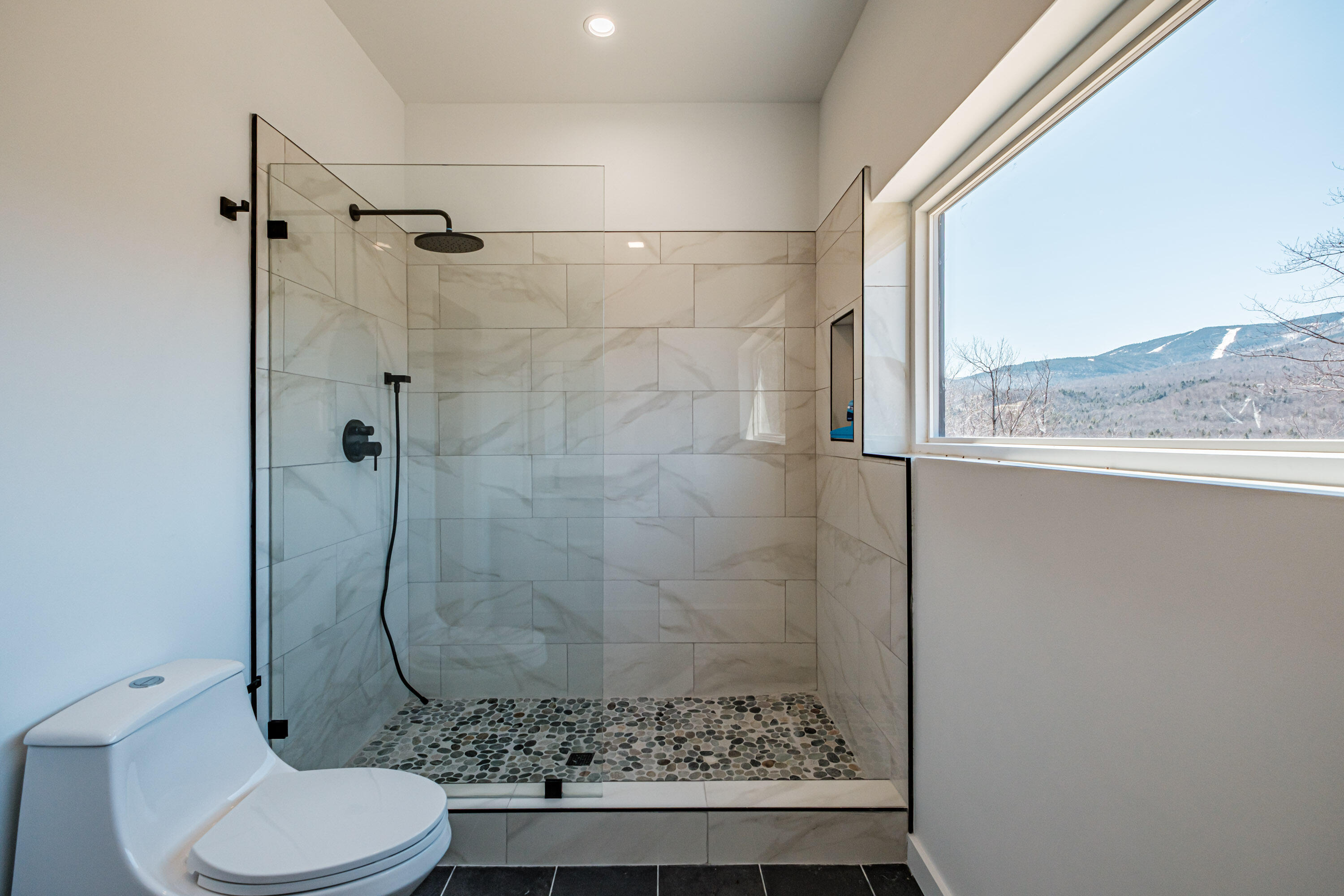 33 Nahama Way Newry ME 04261
