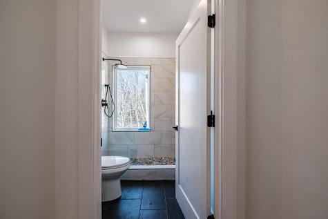 33 Nahama Way Newry ME 04261