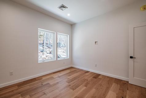 33 Nahama Way Newry ME 04261