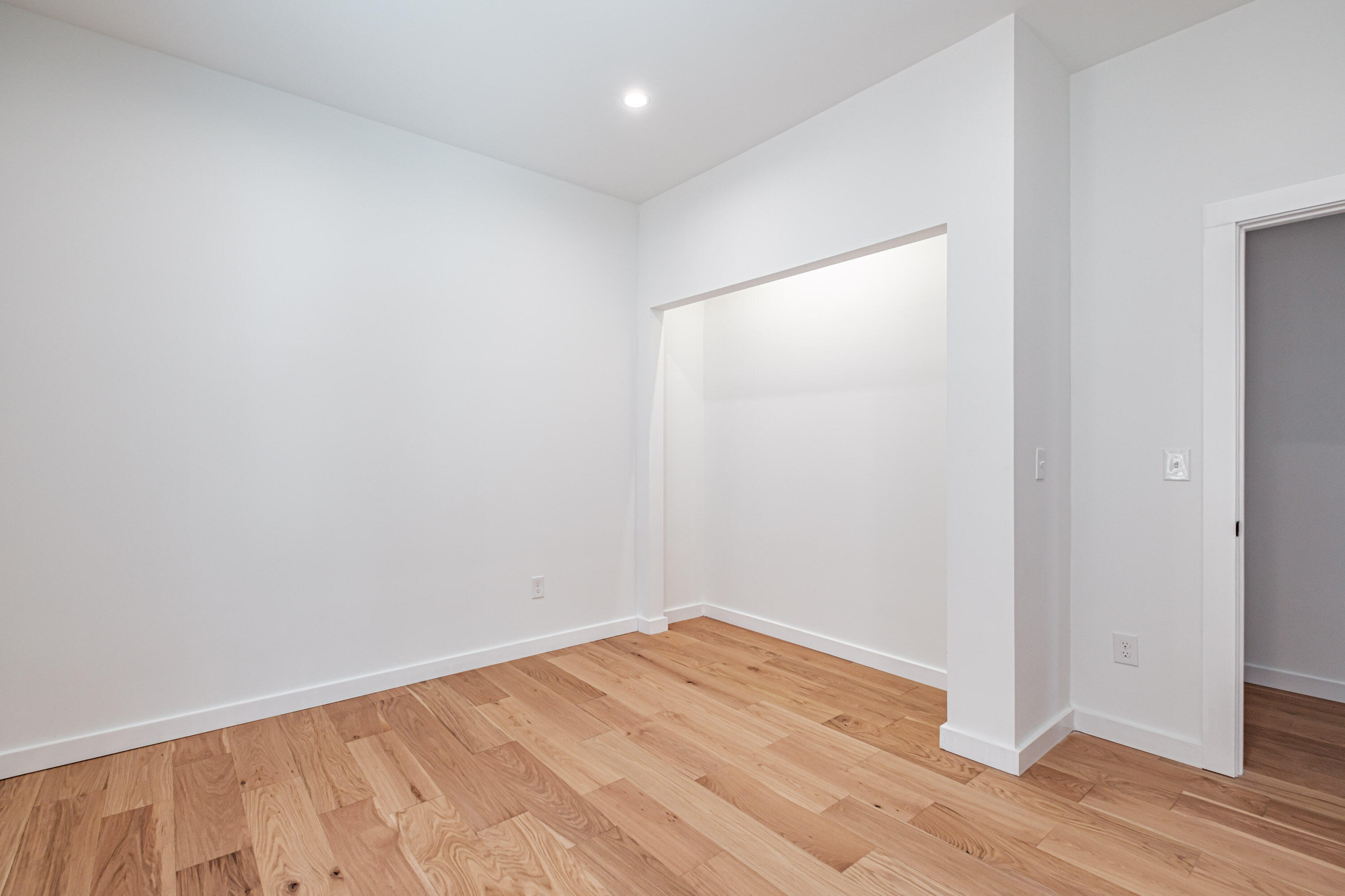 33 Nahama Way Newry ME 04261