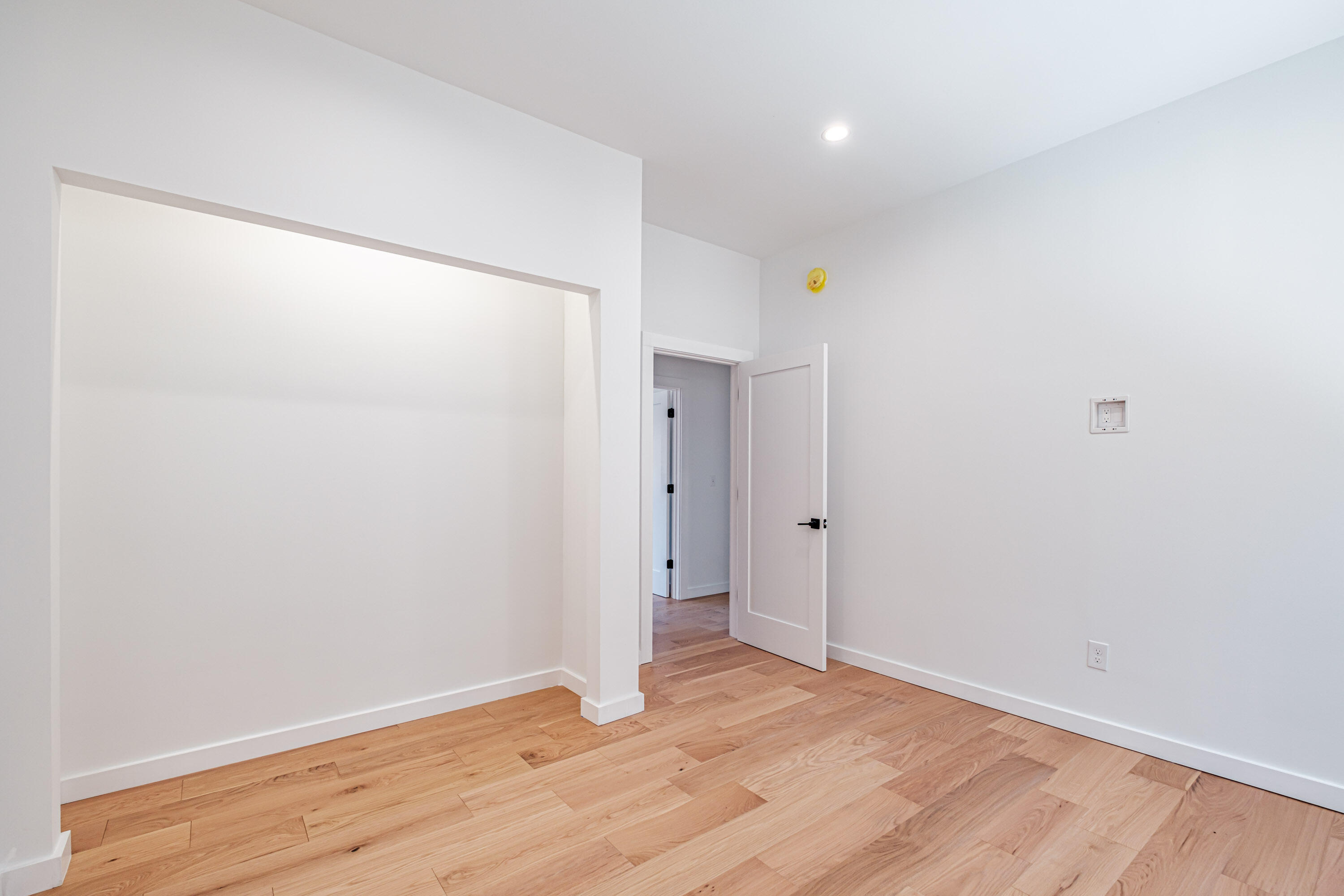 33 Nahama Way Newry ME 04261