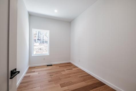 33 Nahama Way Newry ME 04261