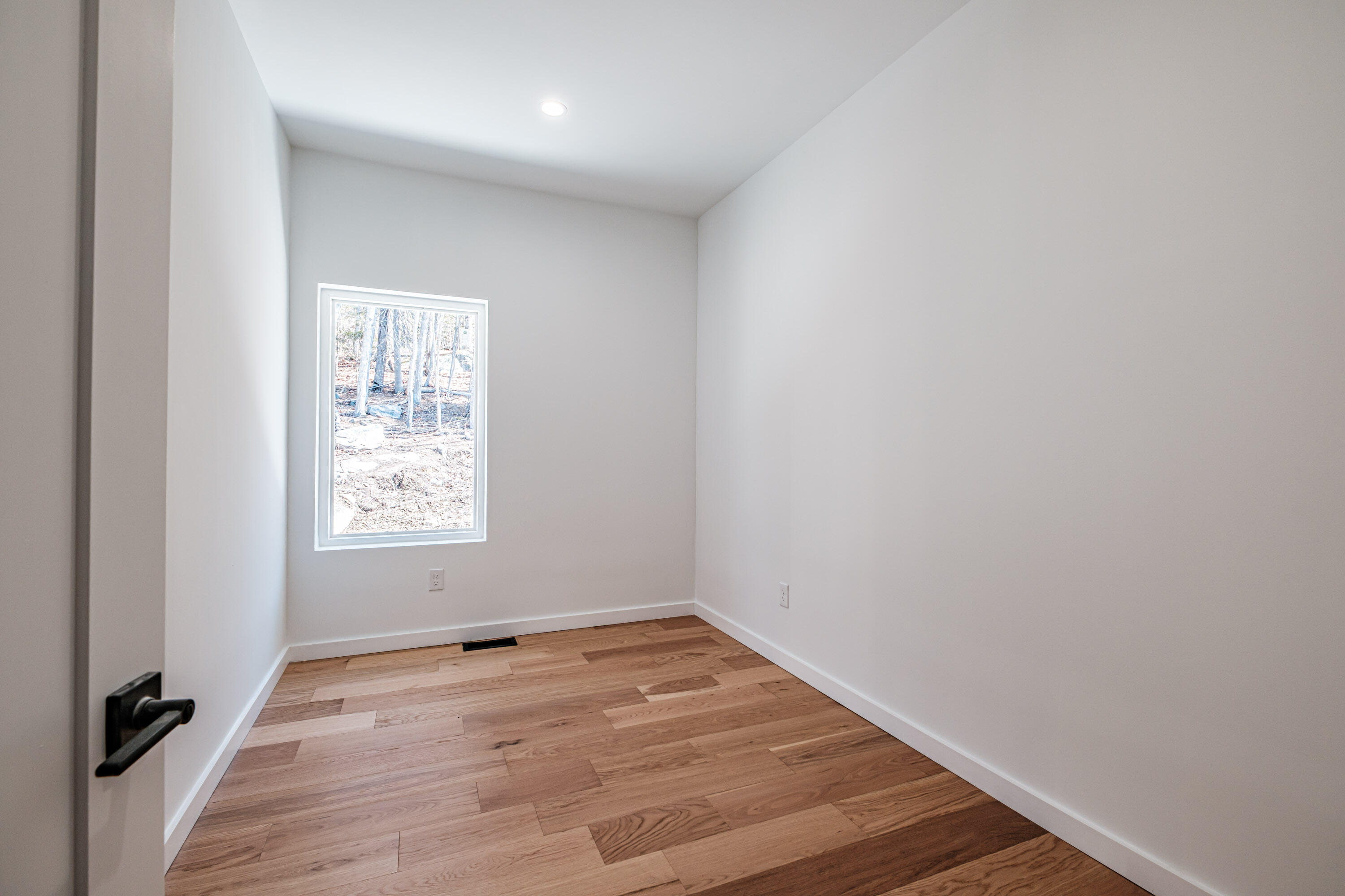 33 Nahama Way Newry ME 04261