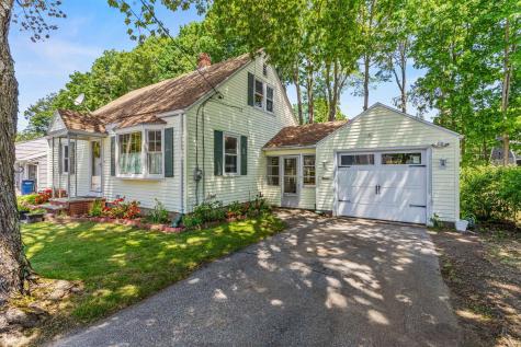 4 Hillside Avenue Biddeford ME 04005