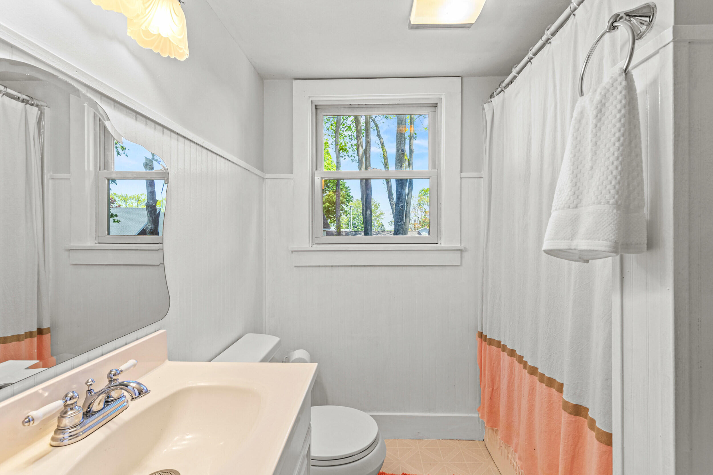 4 Hillside Avenue Biddeford ME 04005