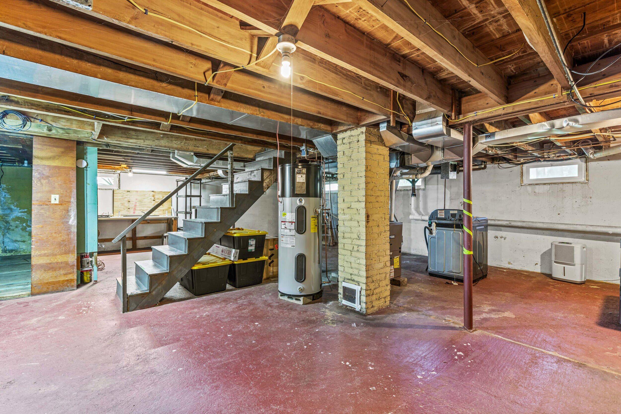 4 Hillside Avenue Biddeford ME 04005