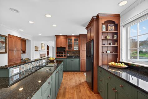 44 Oakwood Drive Kennebunkport ME 04046