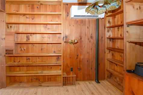 104 Dunn Road Norway ME 04268