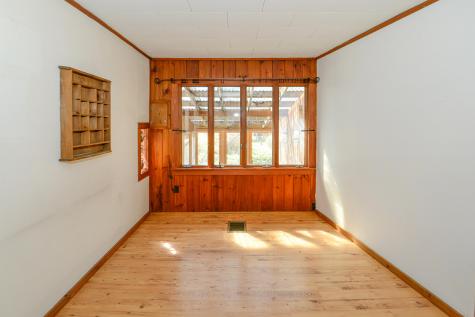 104 Dunn Road Norway ME 04268