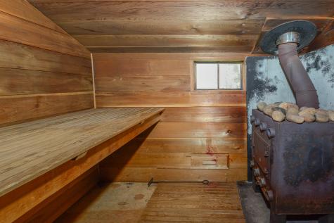 104 Dunn Road Norway ME 04268