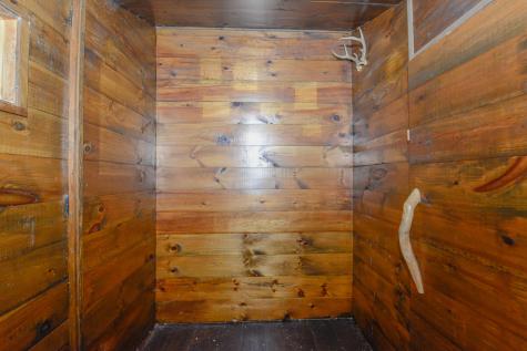 104 Dunn Road Norway ME 04268