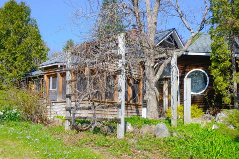 104 Dunn Road Norway ME 04268