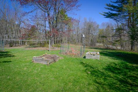 104 Dunn Road Norway ME 04268
