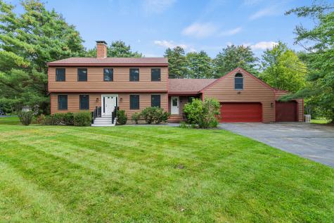 19 Merrill Road Falmouth ME 04105