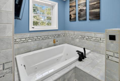 19 Gabradak Lane Chelsea ME 04330