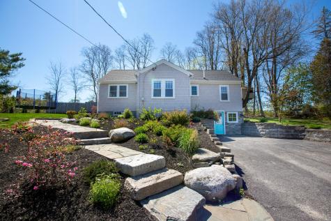 8 Roberts Street Falmouth ME 04105