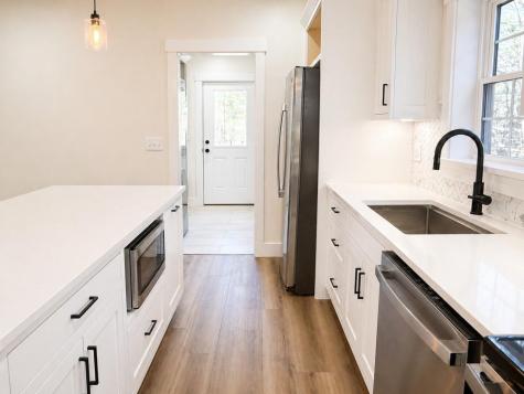 15 Sylvan Road Orono ME 04473