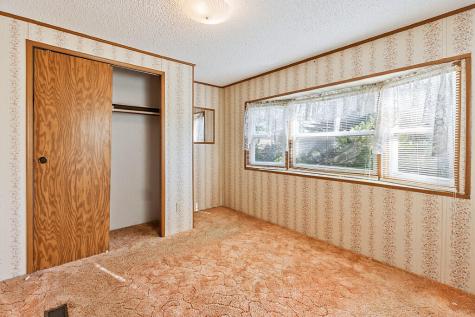 41 Milkweed Lane Sidney ME 04330