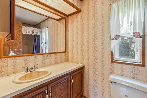 41 Milkweed Lane Sidney ME 04330