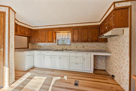 41 Milkweed Lane Sidney ME 04330