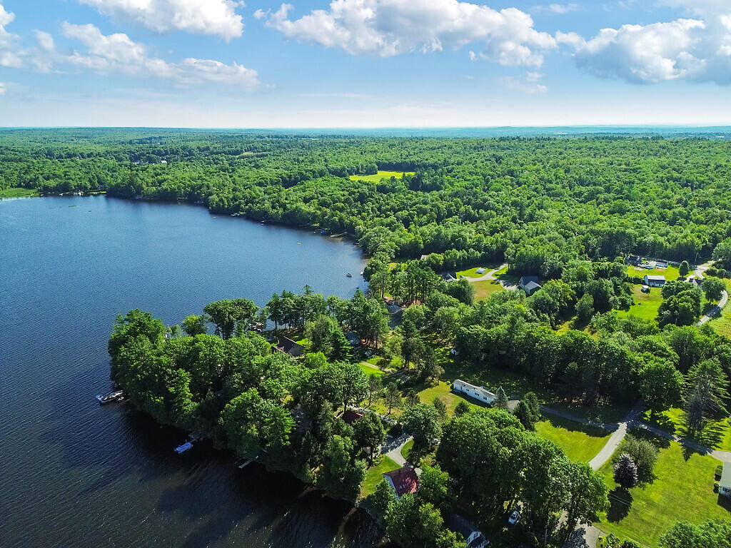 41 Milkweed Lane Sidney ME 04330