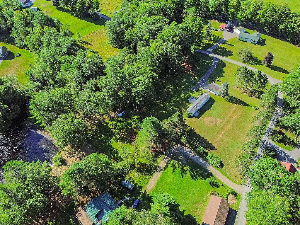 41 Milkweed Lane Sidney ME 04330