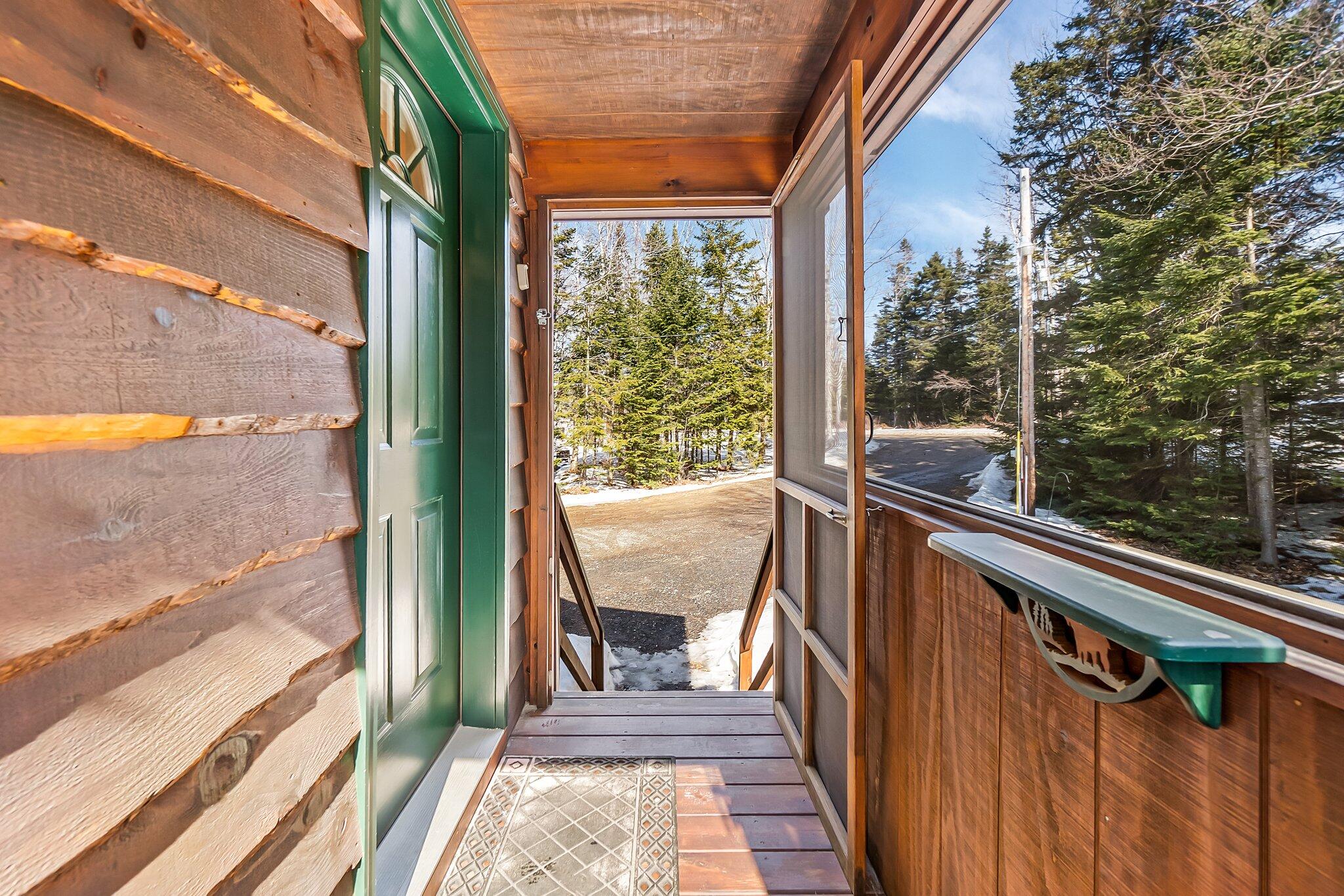 4 Rhode Island Way Dallas Plt ME 04970