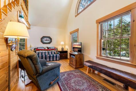 4 Rhode Island Way Dallas Plt ME 04970