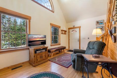 4 Rhode Island Way Dallas Plt ME 04970