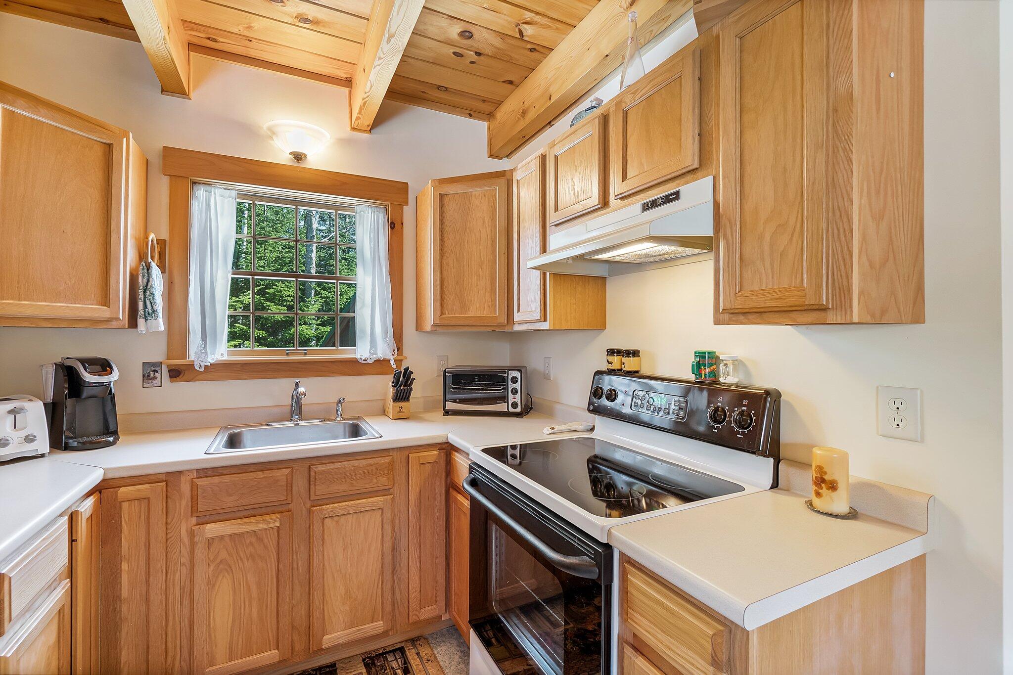 4 Rhode Island Way Dallas Plt ME 04970