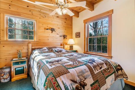 4 Rhode Island Way Dallas Plt ME 04970