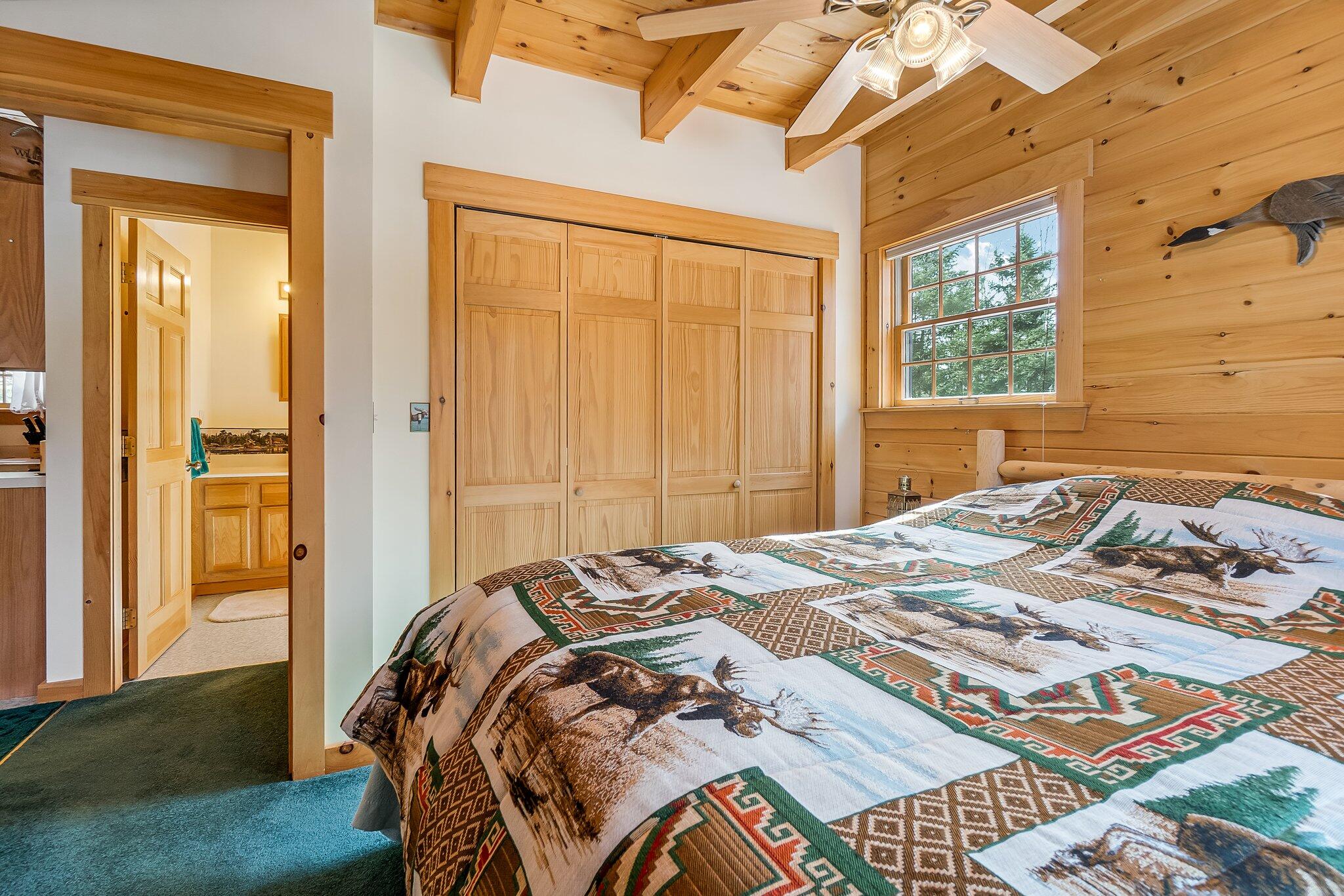 4 Rhode Island Way Dallas Plt ME 04970