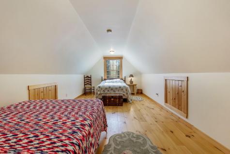 4 Rhode Island Way Dallas Plt ME 04970