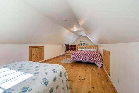 4 Rhode Island Way Dallas Plt ME 04970