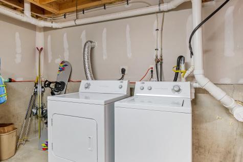 4 Rhode Island Way Dallas Plt ME 04970