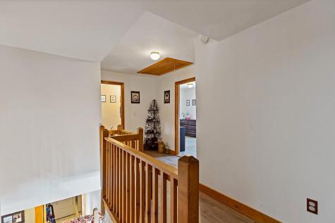 137 Middle Road Fairfield ME 04937