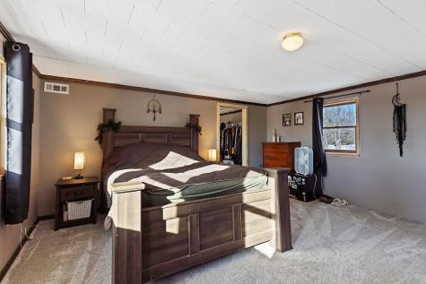 137 Middle Road Fairfield ME 04937