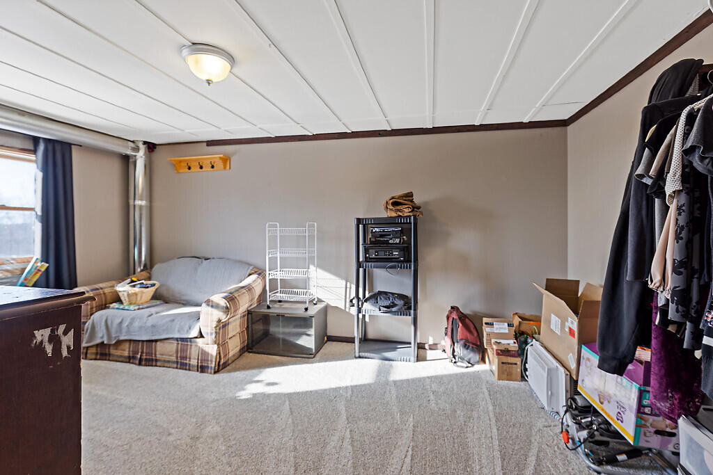 137 Middle Road Fairfield ME 04937