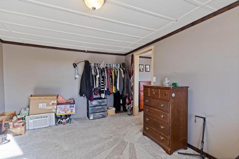 137 Middle Road Fairfield ME 04937