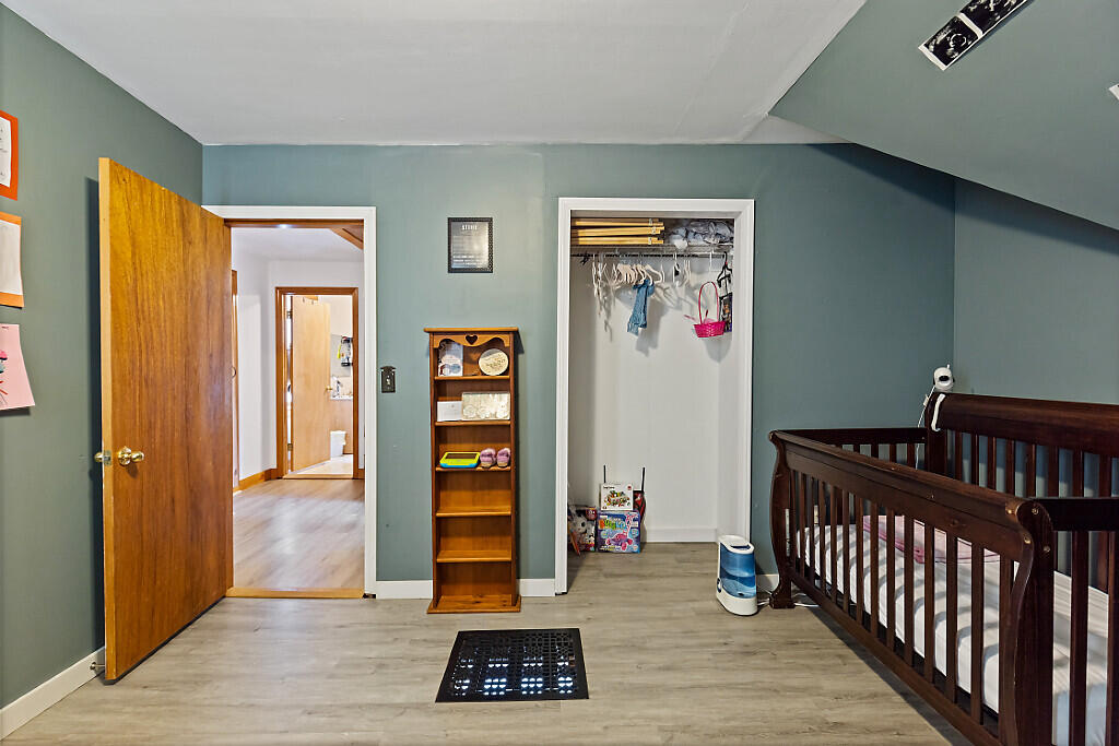 137 Middle Road Fairfield ME 04937