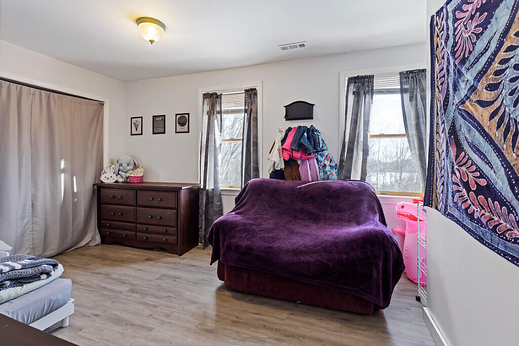 137 Middle Road Fairfield ME 04937