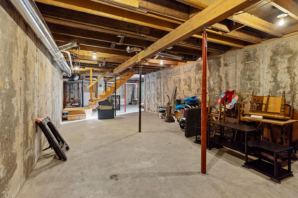 137 Middle Road Fairfield ME 04937