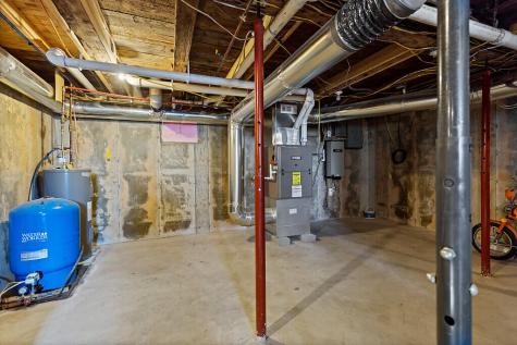 137 Middle Road Fairfield ME 04937