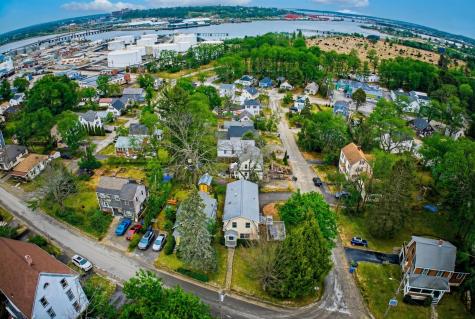 70 Ridgeland Avenue South Portland ME 04106