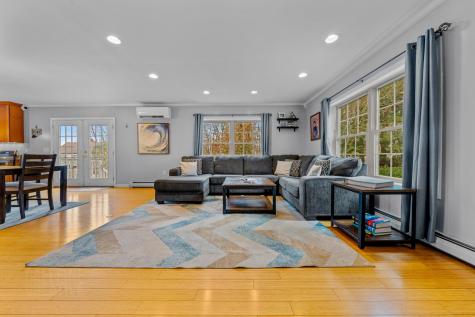 70 Ridgeland Avenue South Portland ME 04106
