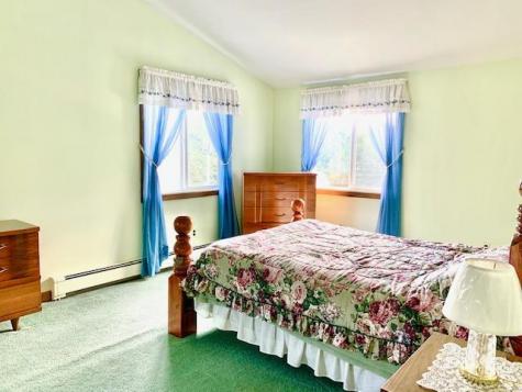 96 Louise Street Auburn ME 04210