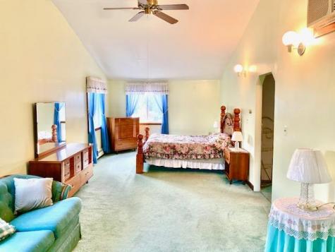 96 Louise Street Auburn ME 04210