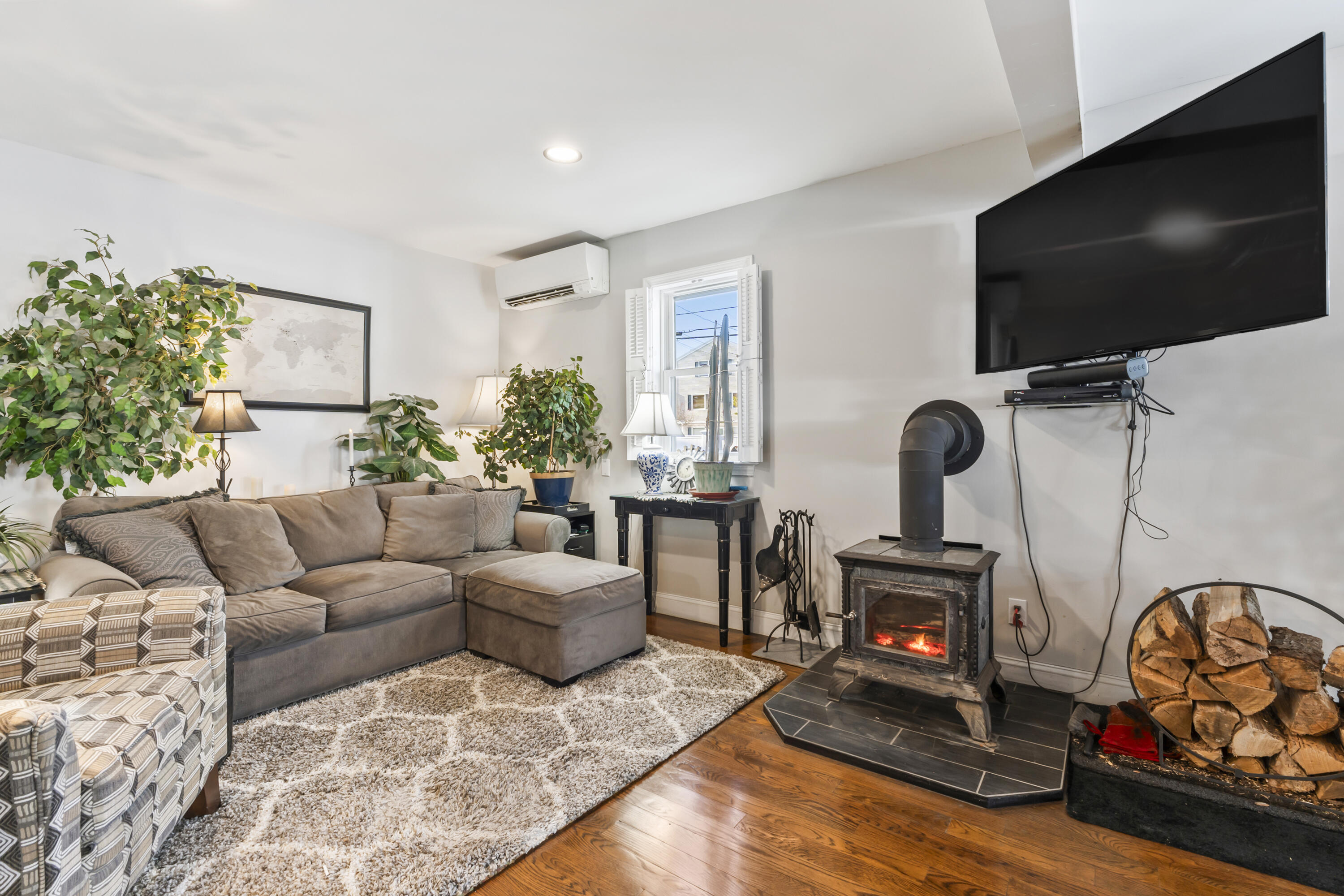 6 Seabreeze Avenue Old Orchard Beach ME 04064